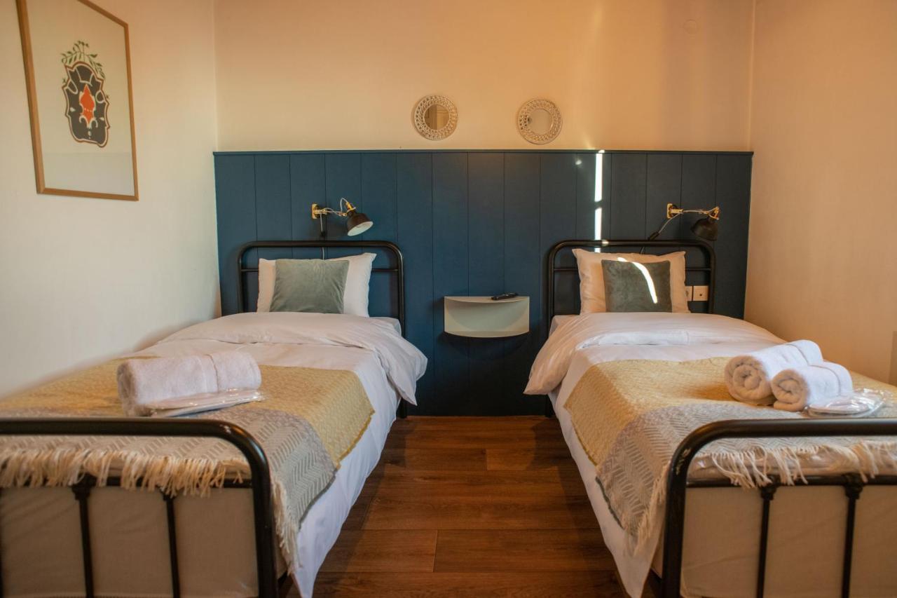 Charis Guesthouse Makrinítsa Eksteriør billede