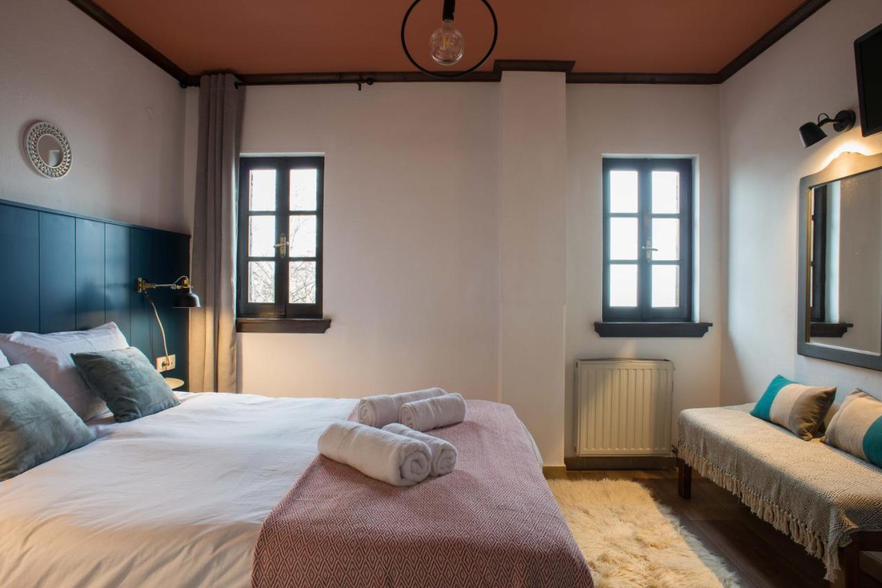 Charis Guesthouse Makrinítsa Eksteriør billede