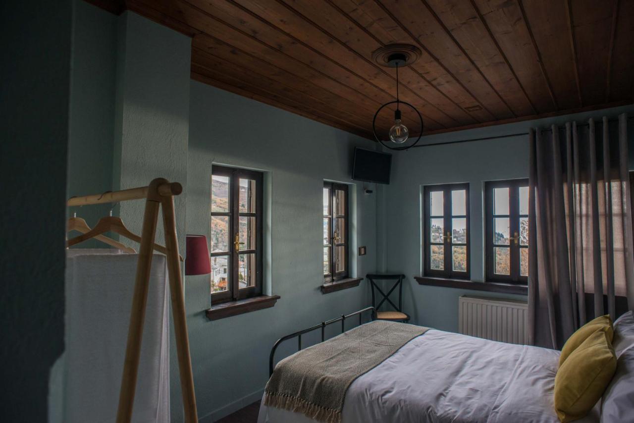 Charis Guesthouse Makrinítsa Eksteriør billede